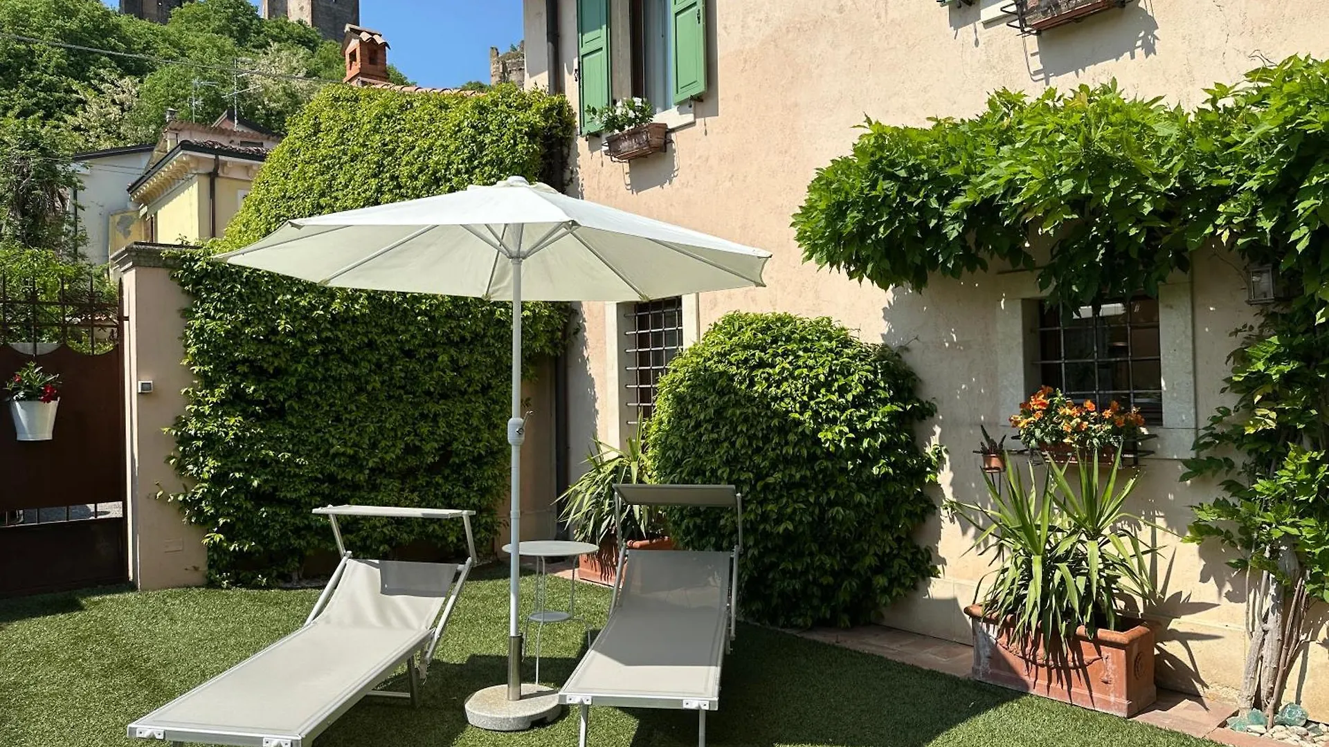 Sottocastello Apartments Valeggio sul Mincio Italy